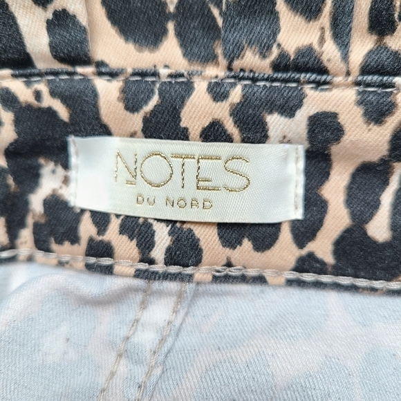 Notes Du Nord Distressed High-rise Animal Print Shorts, Size XS, 4 (US) - Picture 13 of 14
